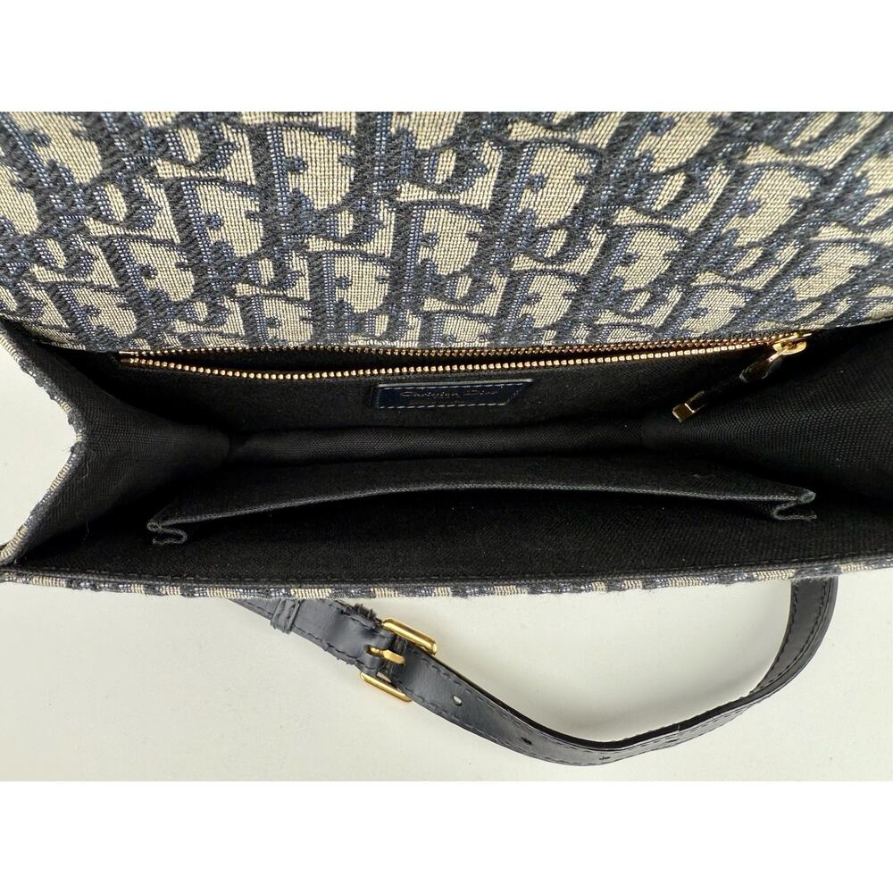 Christian Dior 30 Montaigne Chain Flap Bag Oblique Canvas East West - Picture 7 of 13